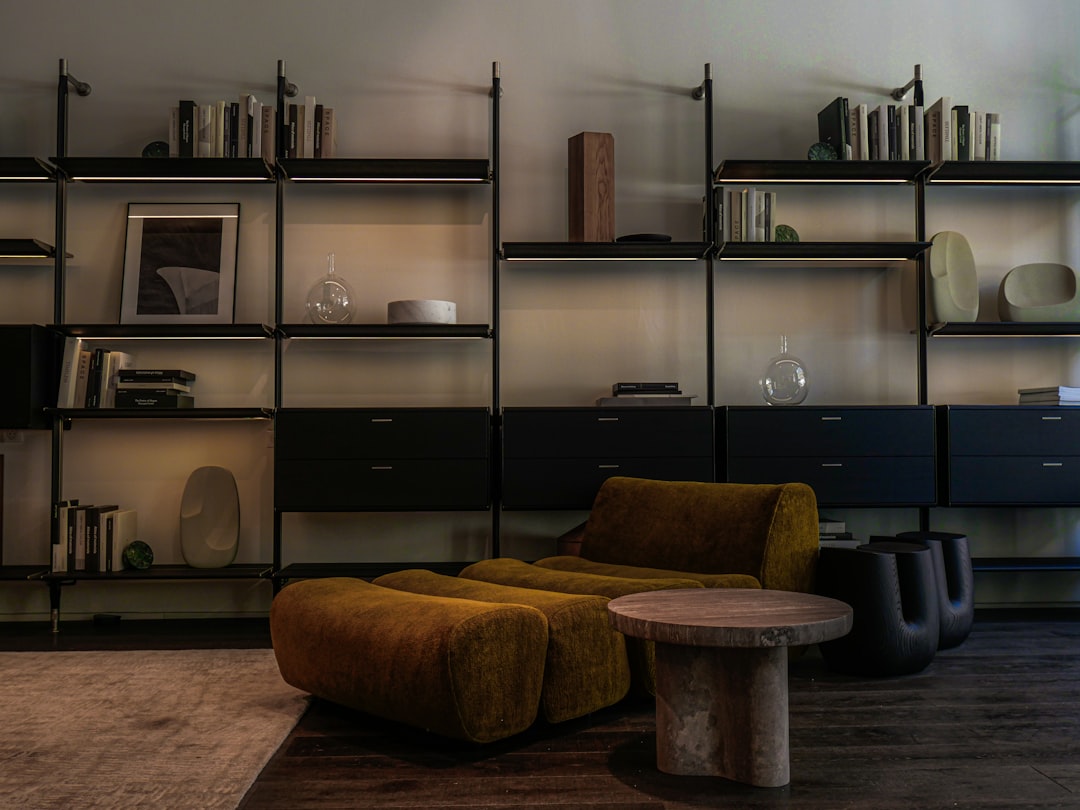 Mobilier design italien authentique : reconnaître le vrai du faux